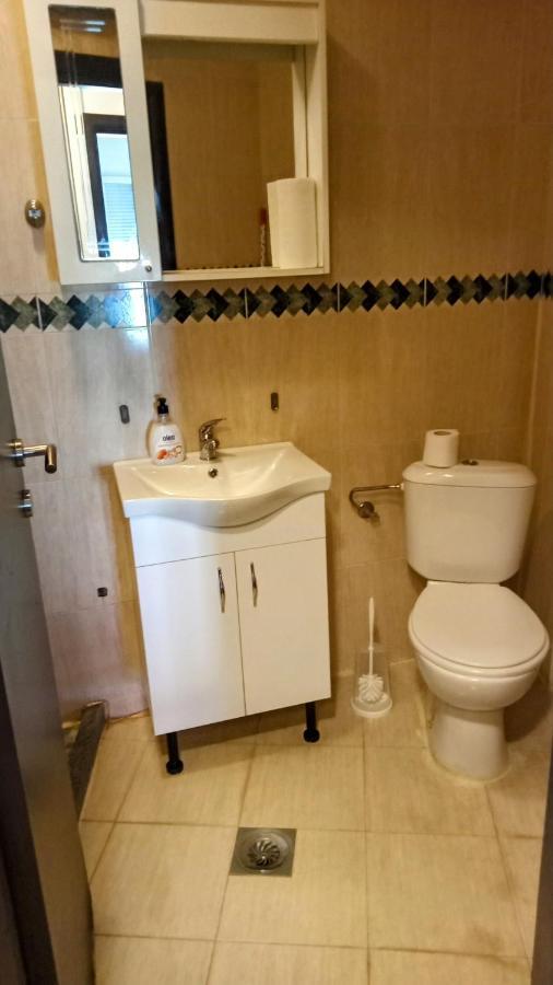 Central Home Подгорица Екстериор снимка