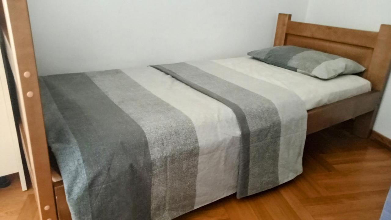 Central Home Подгорица Екстериор снимка
